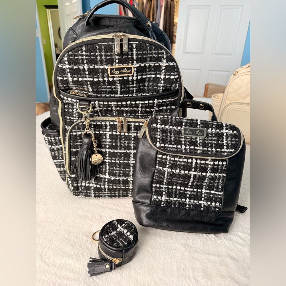 SOLD Itzy Ritzy Kelly Boss Plus with Bottle Bag and Paci Pod